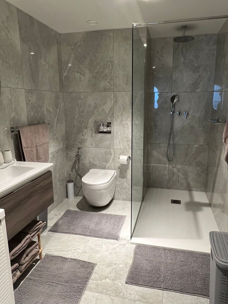 Mercury Towers Furnished Apartment's Image 7