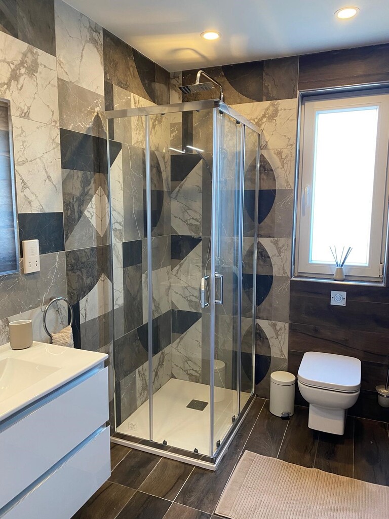San Gwann Furnished Apartment's Image 10