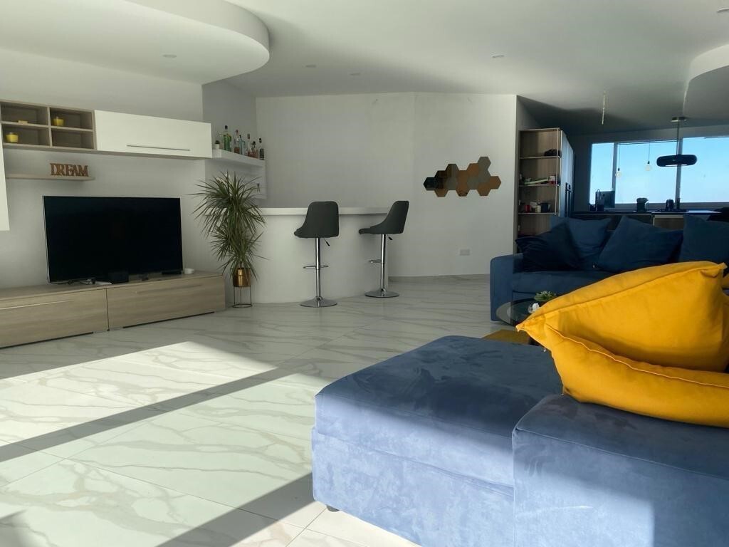 San_Gwann_apartment_to_let-sunny_climate-oyster_christies