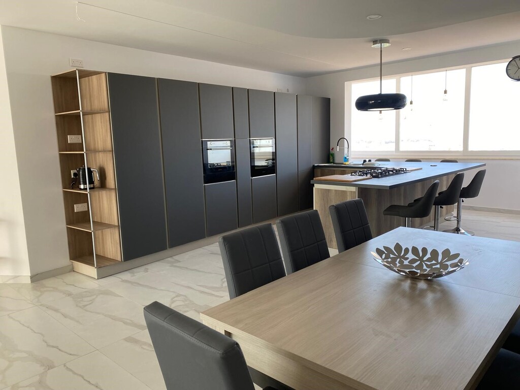 San Gwann Furnished Apartment's Image 3
