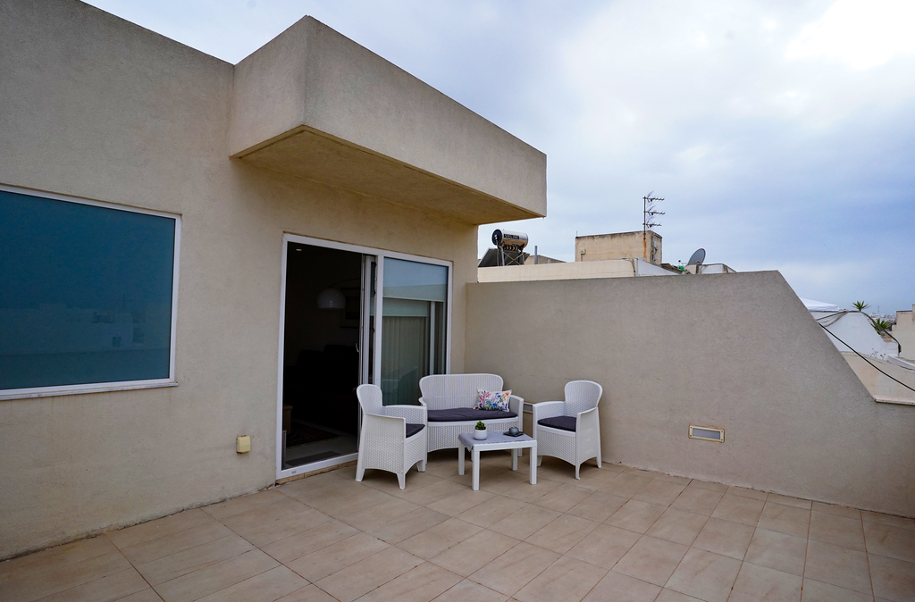 Sliema-penthouse-furnished-oyster-christies