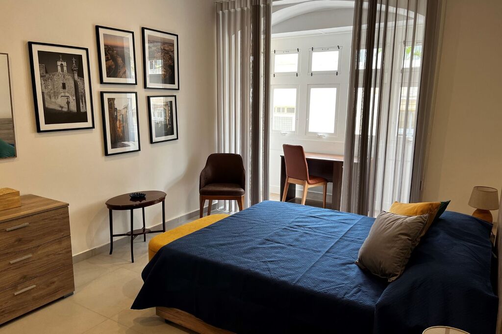 Floriana-Duplex-Apartment-for-Rent-Bedroom