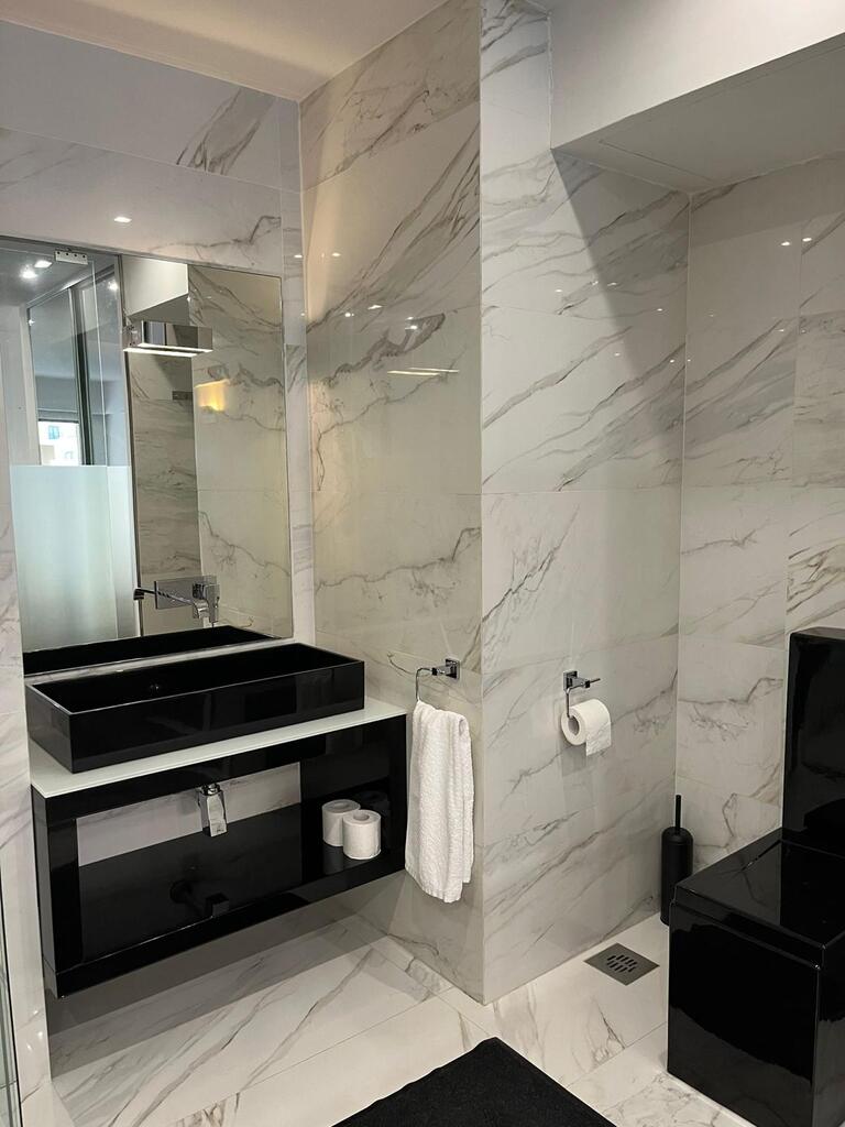 Portomaso, Furnished Apartment's Image 9