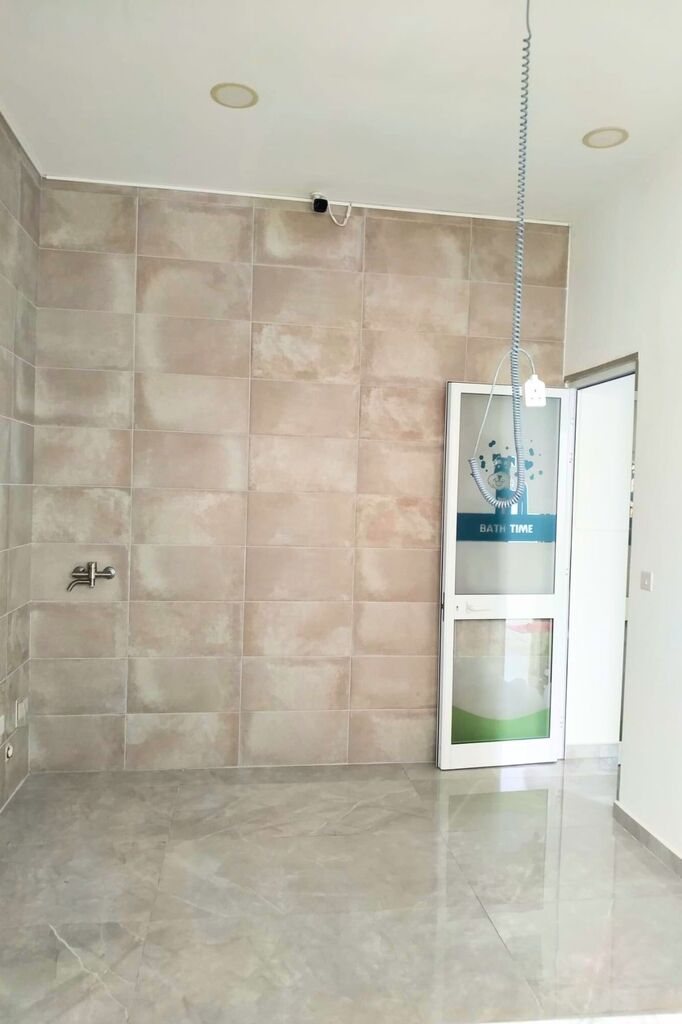 Birkirkara-Pet-Groomers-To-Let-Christies