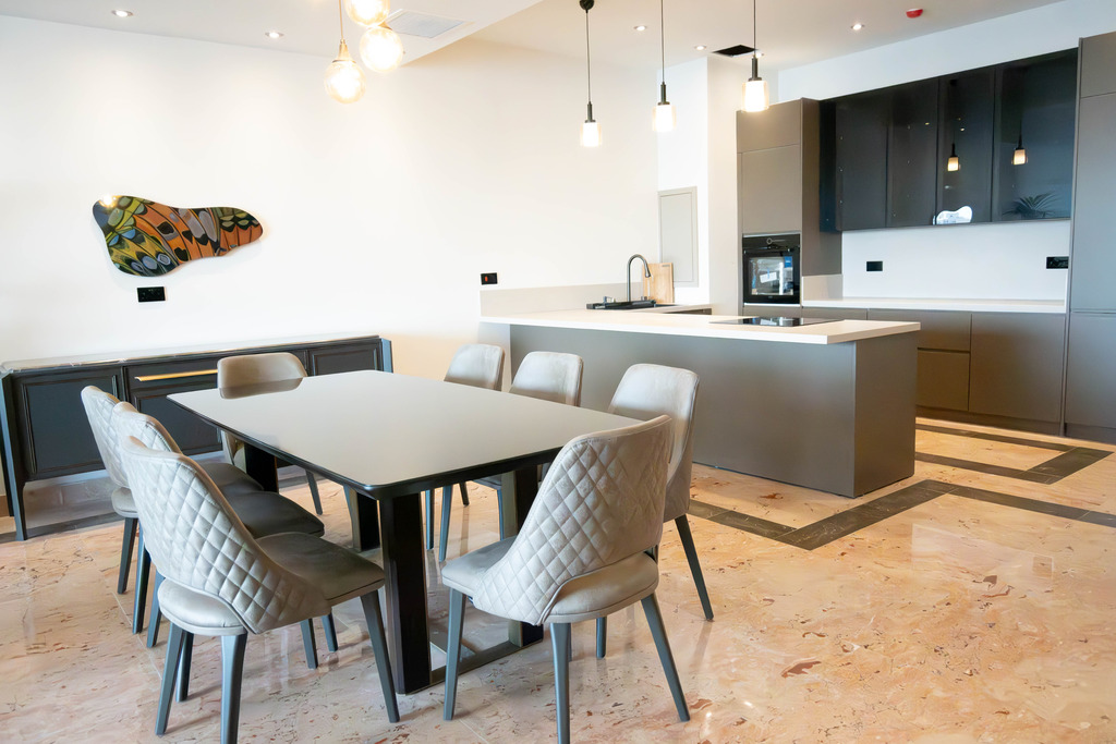 Sliema-apartment-to-let-christies-malta
