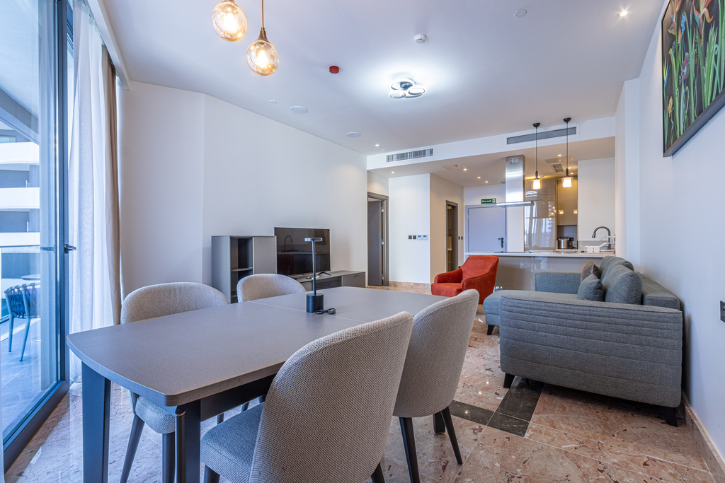 sliema-apartment-to-let-safe-area-oyster-christies