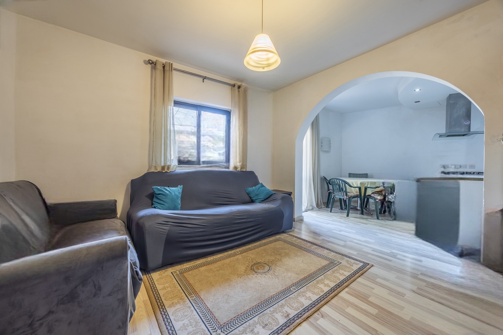 St.Julians-apartment-for-sale-living-area-oyster-christies