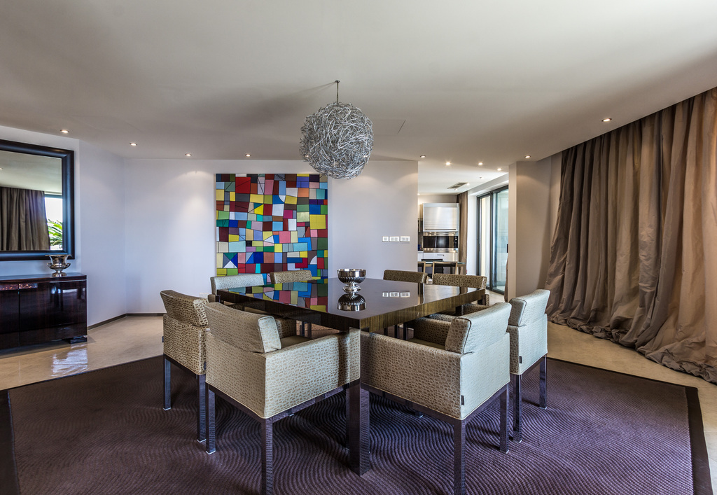 Portomaso Seafront Apartment's Image 6