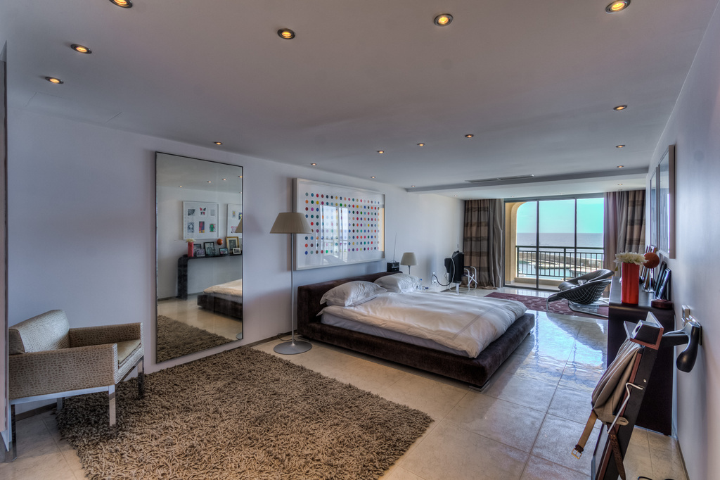 Portomaso Seafront Apartment's Image 12