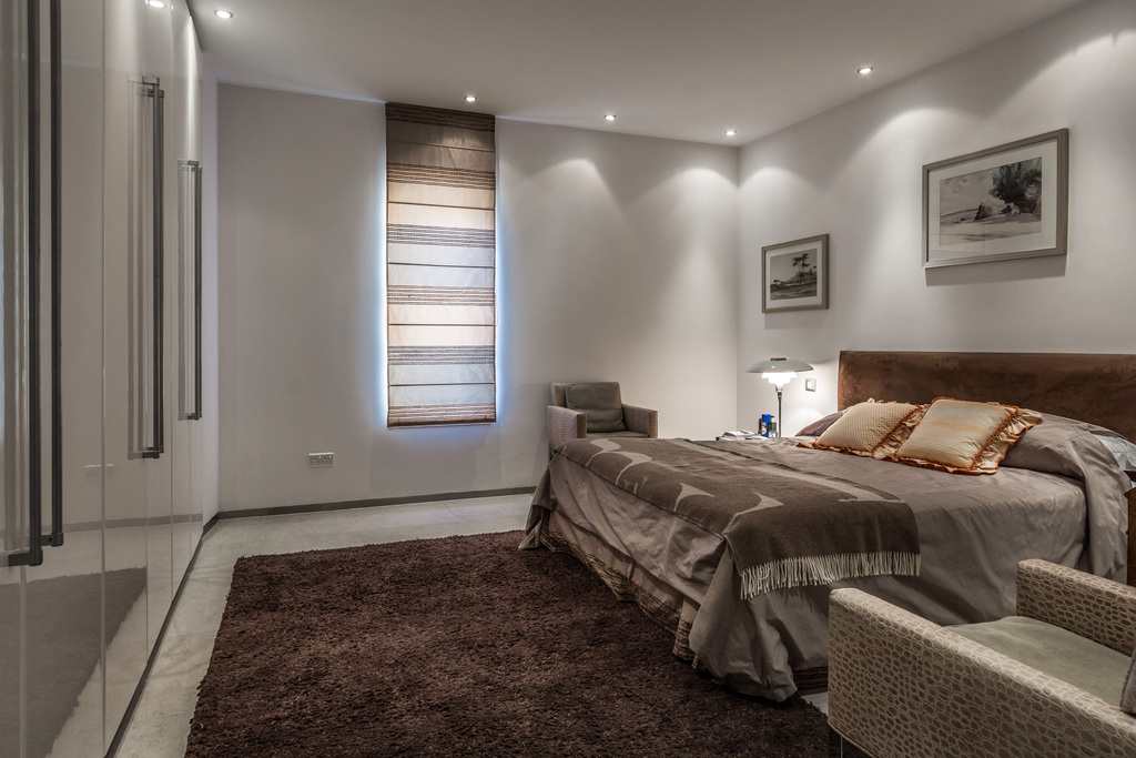 Portomaso Seafront Apartment's Image 15