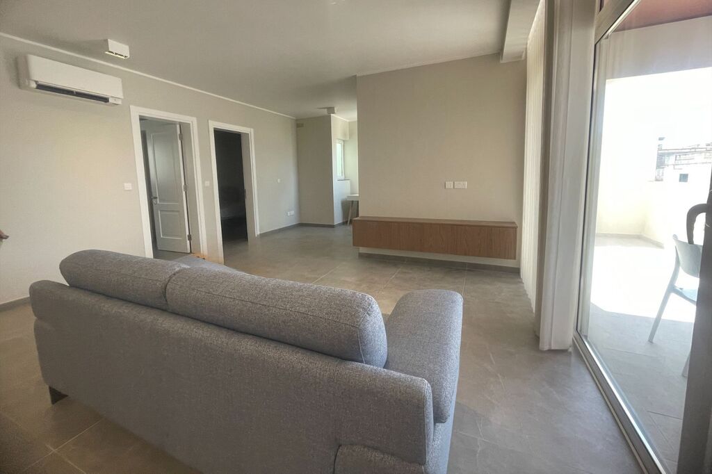 Balzan-apartment-to-let-safe-property-location-oyster-christies