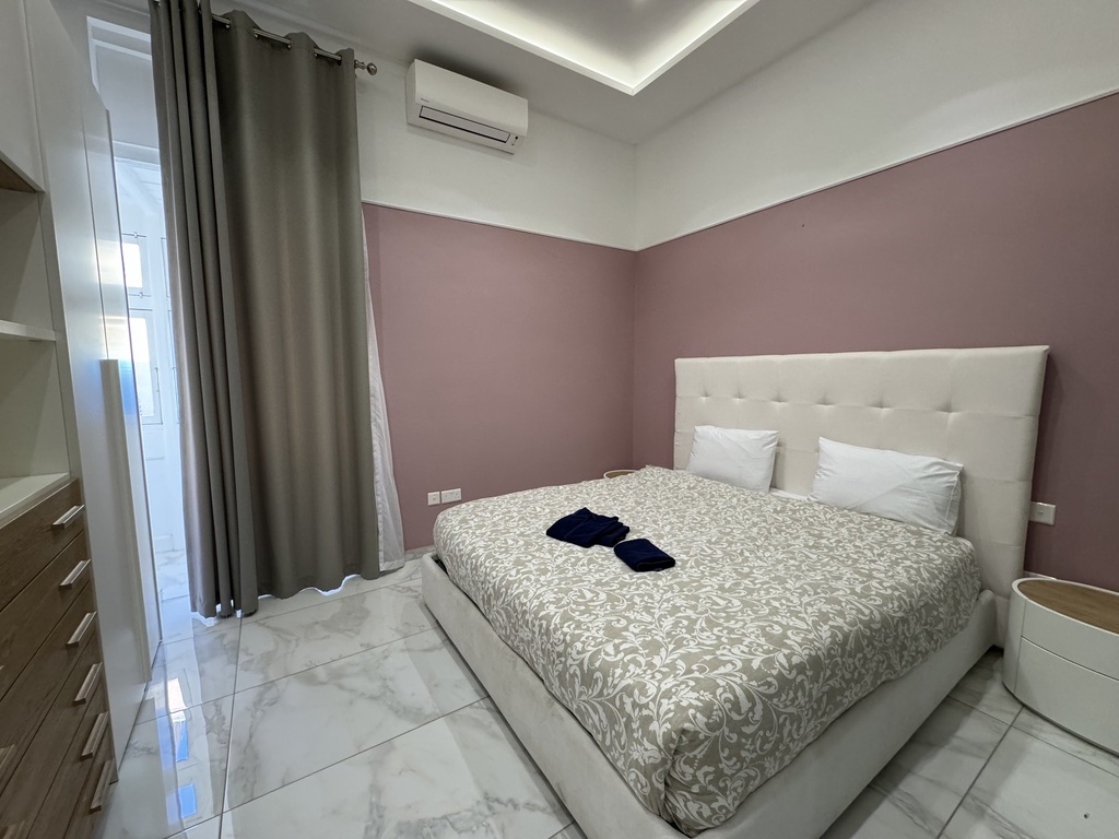 Townhouse-For-Rent-in-Sliema-Christies