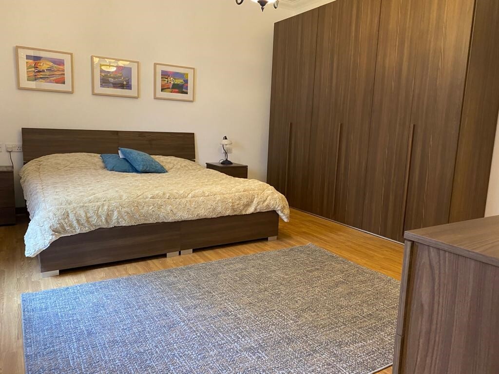 St Julians Furnished Semi-detached's Image 3