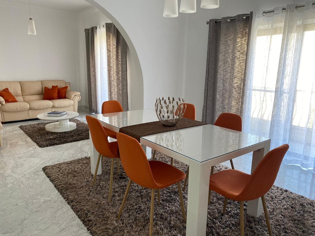 St.Julians-terraced-house-to-let-maltese-weather-oyster-christies