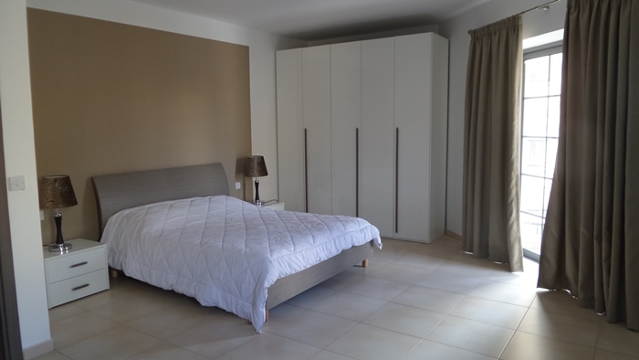 Sliema-apartment-to-let-safe-property-oyster-christies