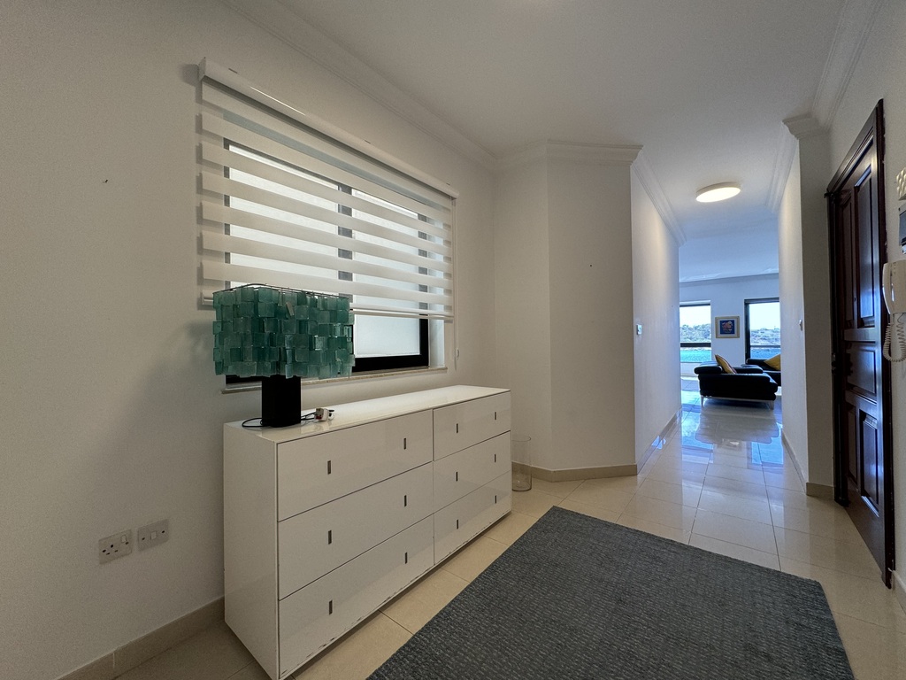 Sliema Seafront Apartment's Image 8