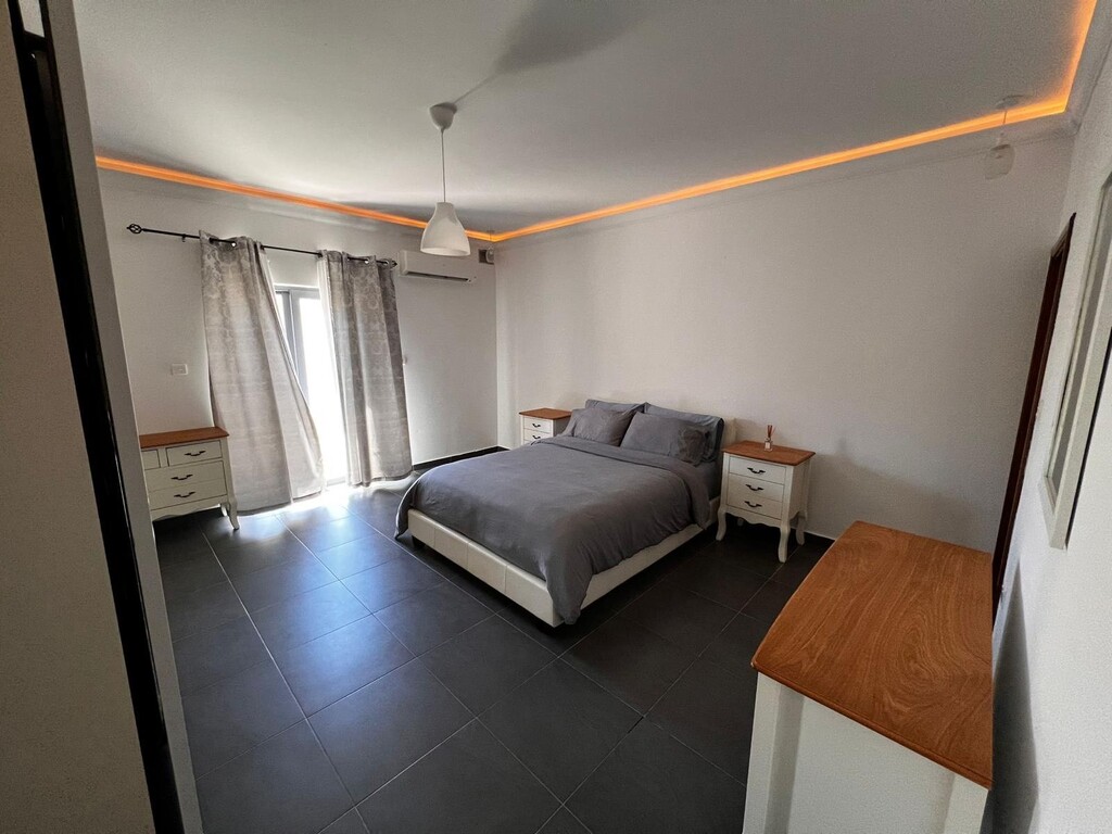 Naxxar, Furnished Elevated Maisonette's Image 4