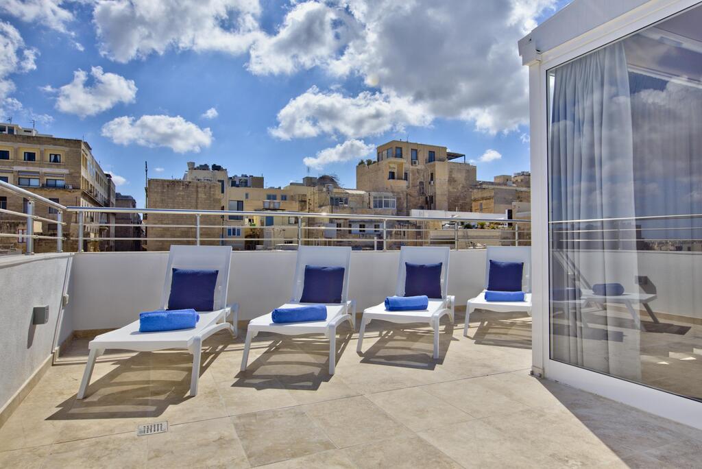 Valletta Furnished Penthouse's Image 6
