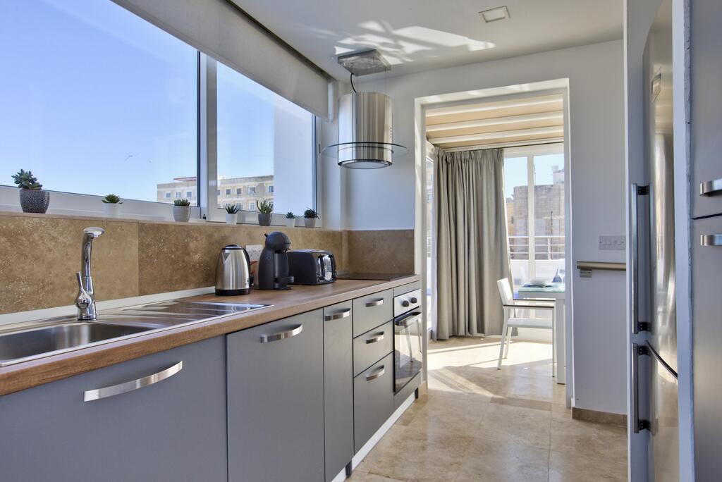 Valletta Furnished Penthouse's Image 9