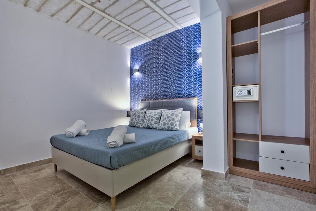 Valletta Furnished Penthouse's Image 11