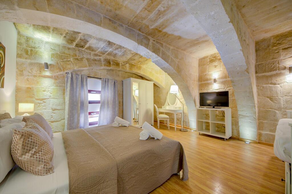Valletta Furnished Villa's Image 8