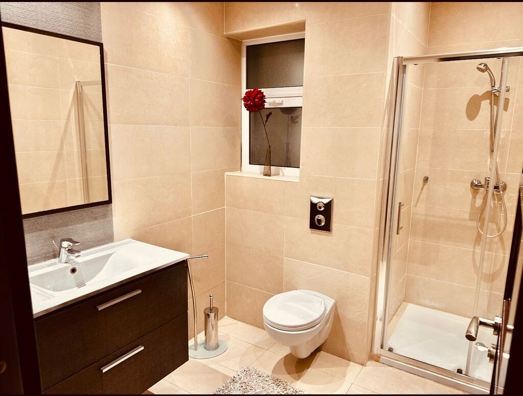 Ta' Xbiex Luxury Seafront Apartment's Image 10
