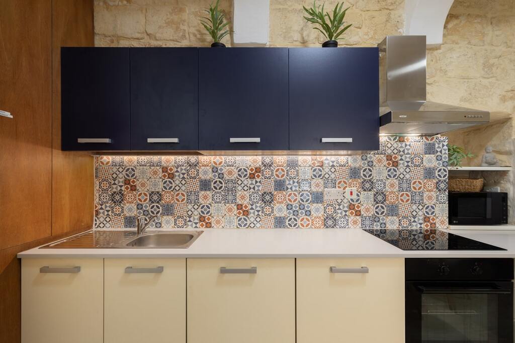 Qormi-townhouse-to-let-3-oyster-christies