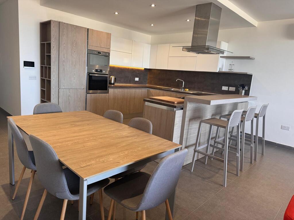 Swieqi-Apartment-To-Let-Christies