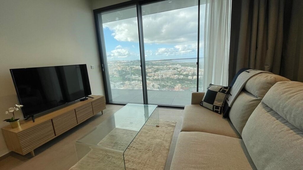 Mercury-tower-apartment-to-let-safe-area-oyster-christies