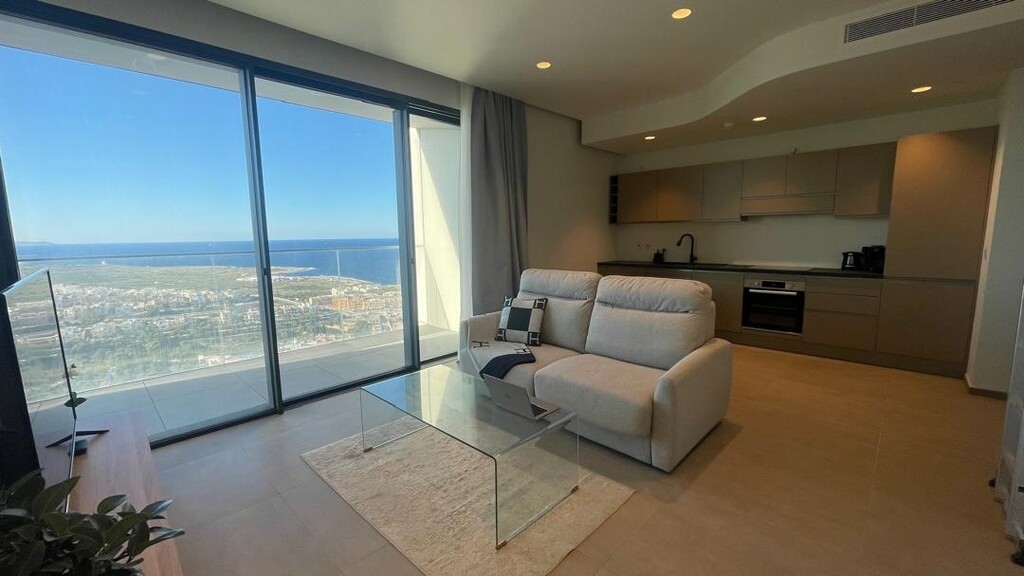 St.Julians-apartment-to-let-high-end-oyster-christies