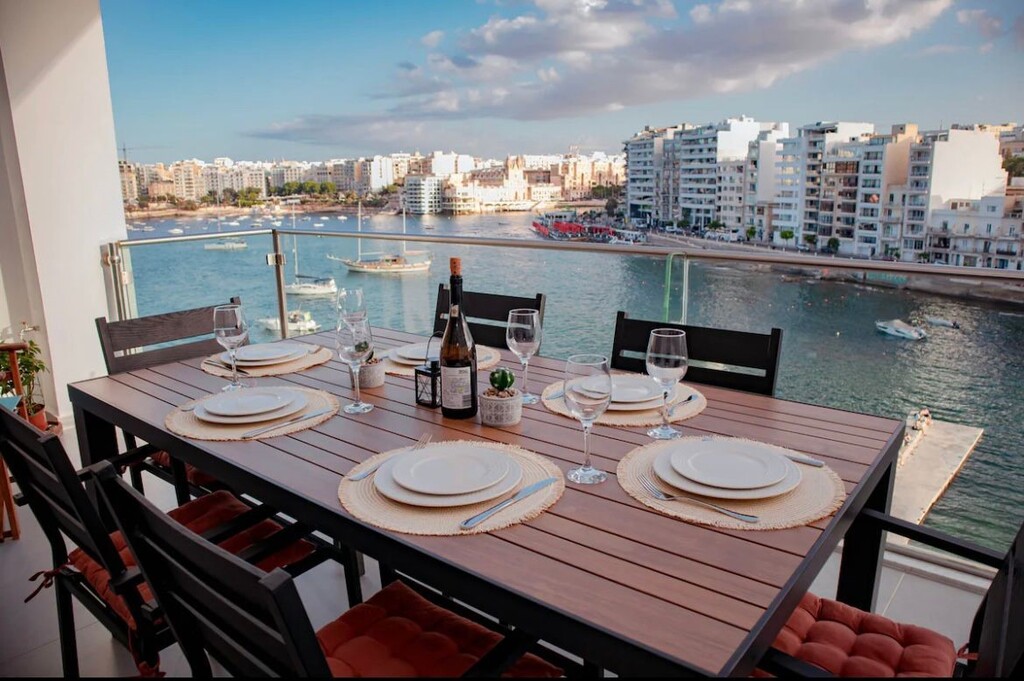 Malta-apartment-to-let-1-oyster-christies