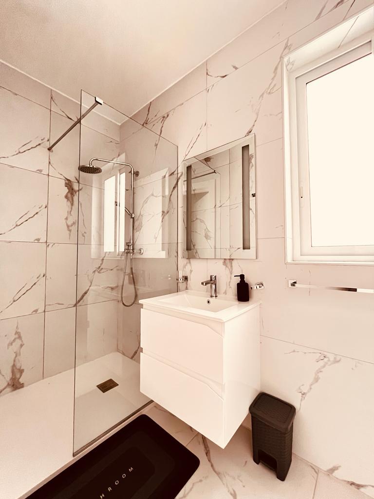 Sliema Furnished Apartment's Image 15