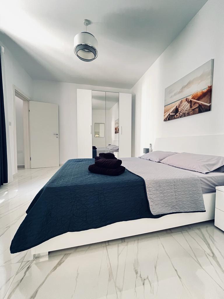 Sliema Furnished Apartment's Image 6