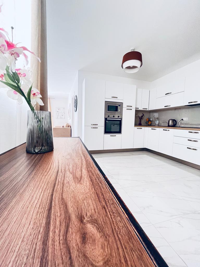 Sliema-bright-luxury-apartment-to-let-Christies