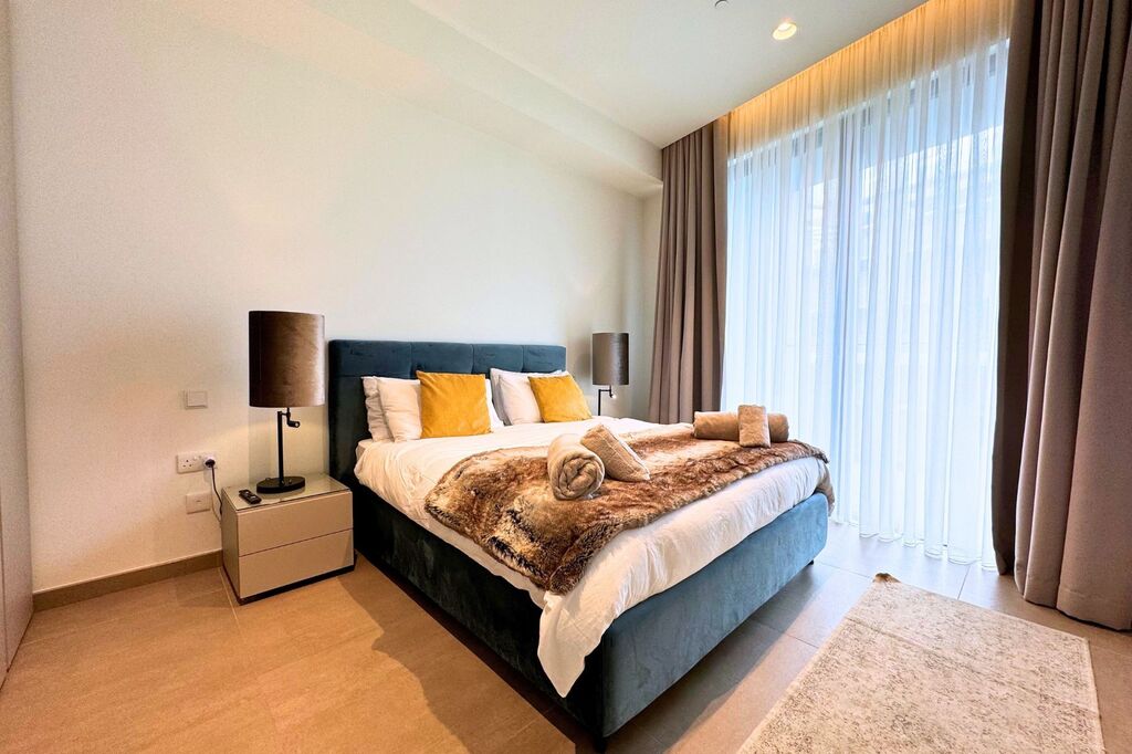 St.Julians-apartment-to-let-great-climate-christie's-malta