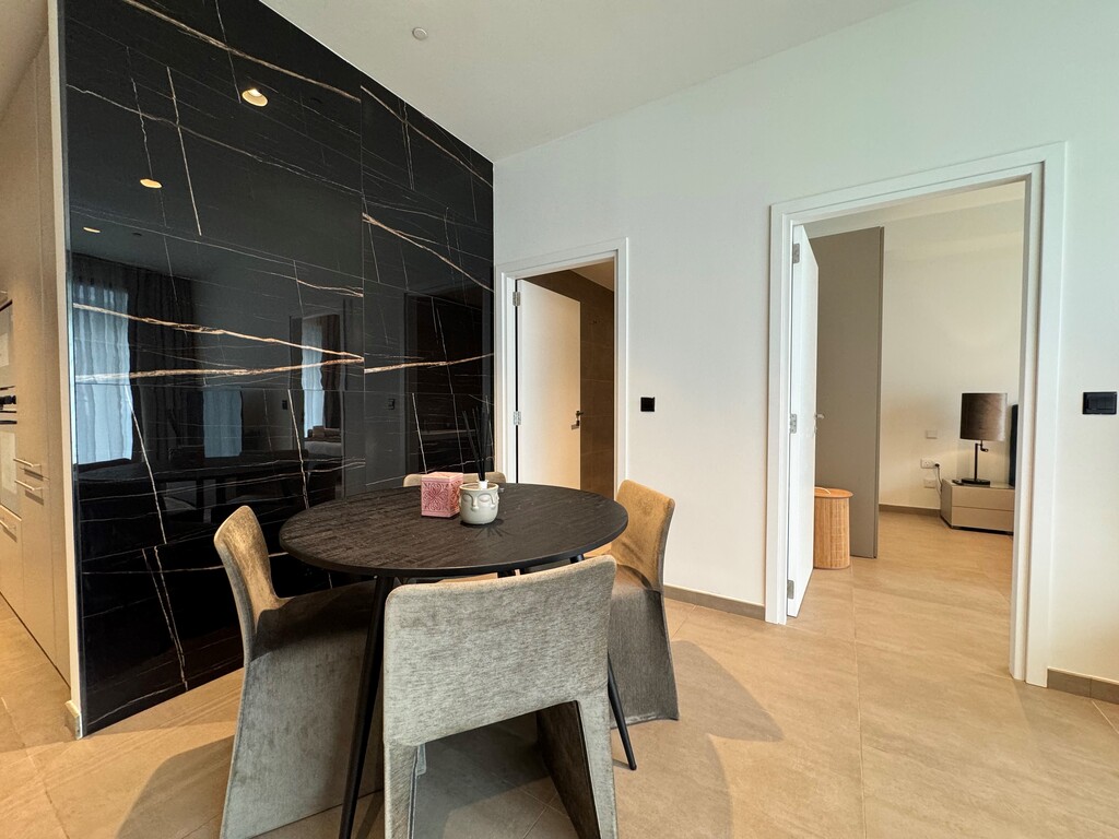 St.Julians-apartment-to-let-high-end-christie's-malta