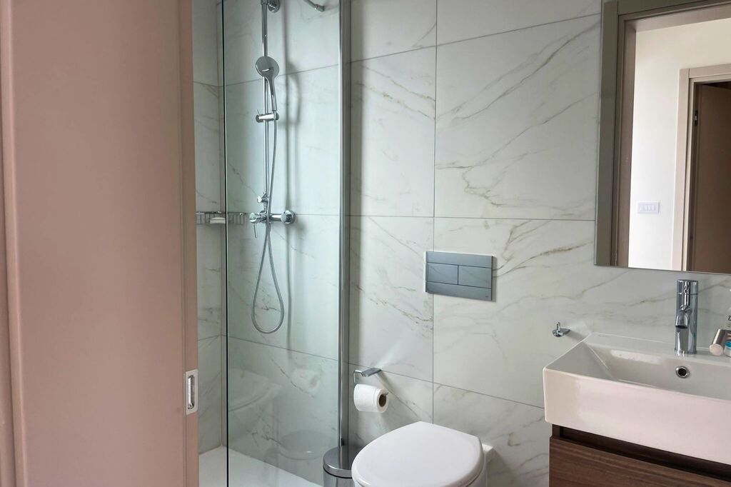St Julians Furnished Penthouse's Image 4