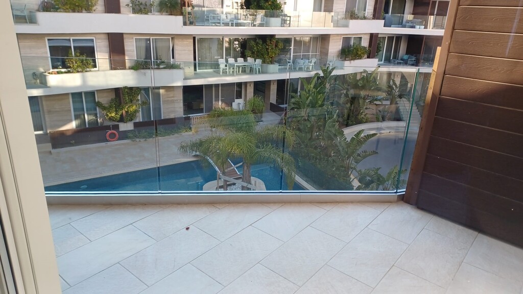 Malta-apartment-to-let-property-with-pool-christie's-malta