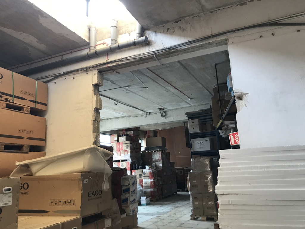 Qormi Finished Warehouse's Image 2