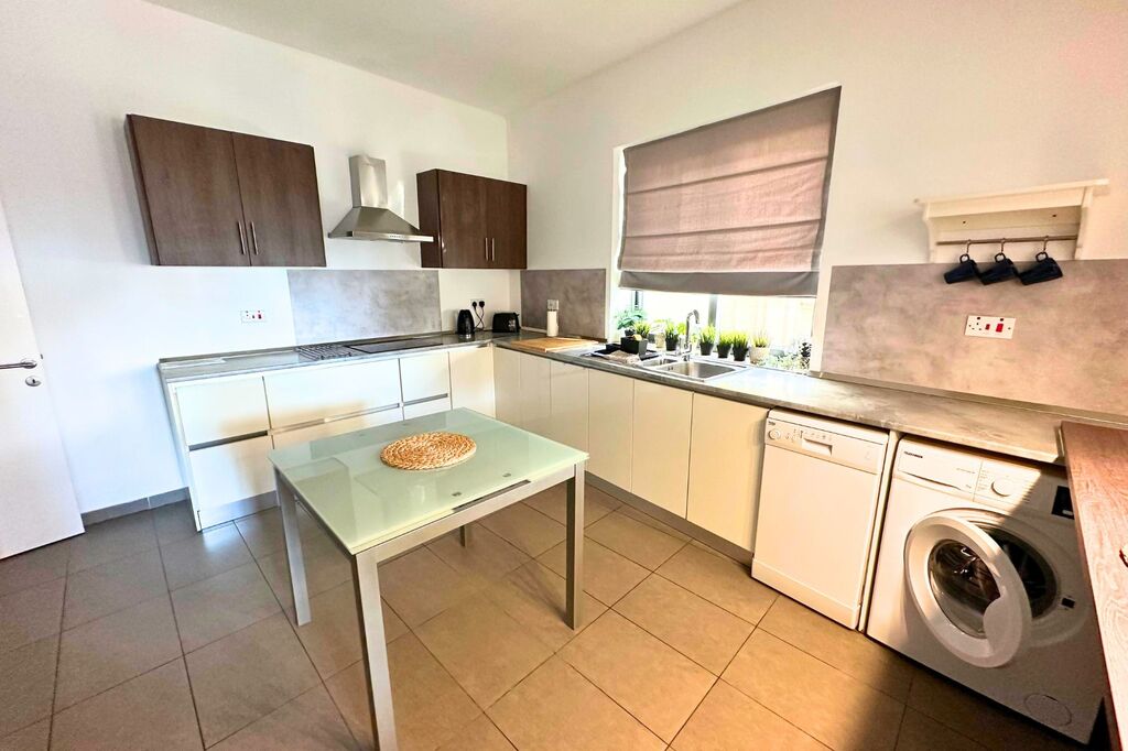 Sliema-Open-Plan-Apartment-For-Rent-Christies