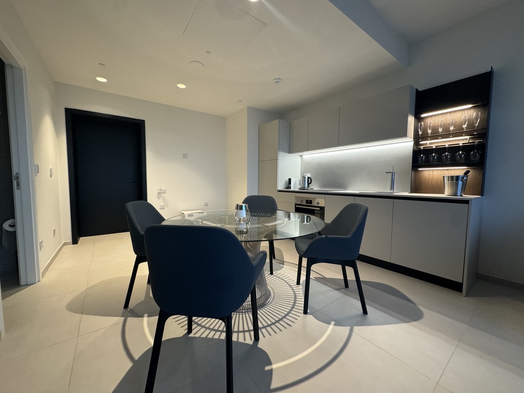 Mercury Towers Furnished Apartment's Image 3