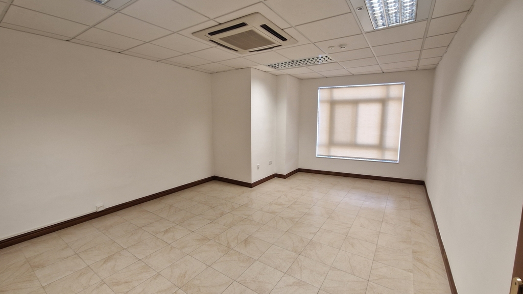 Naxxar-office-to-let-3-christie's-malta