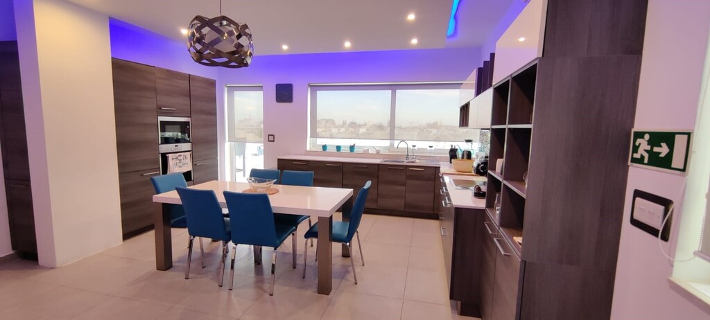 St. Julians-Three-Bedroom-Penthouse-For-Rent-Christies
