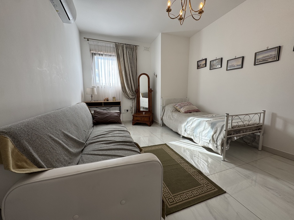 Pembroke Furnished Apartment's Image 5
