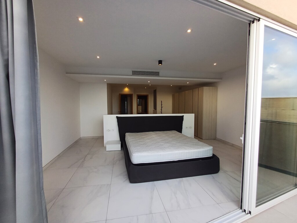 Mosta Furnished Penthouse's Image 5