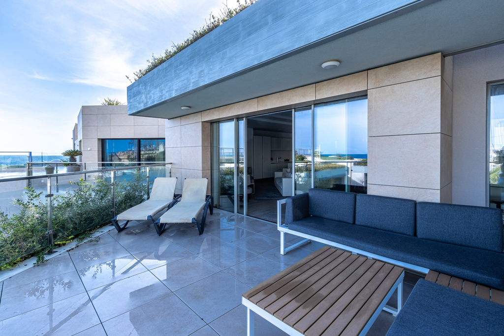 Laguna-apartment-for-sale-christies-malta