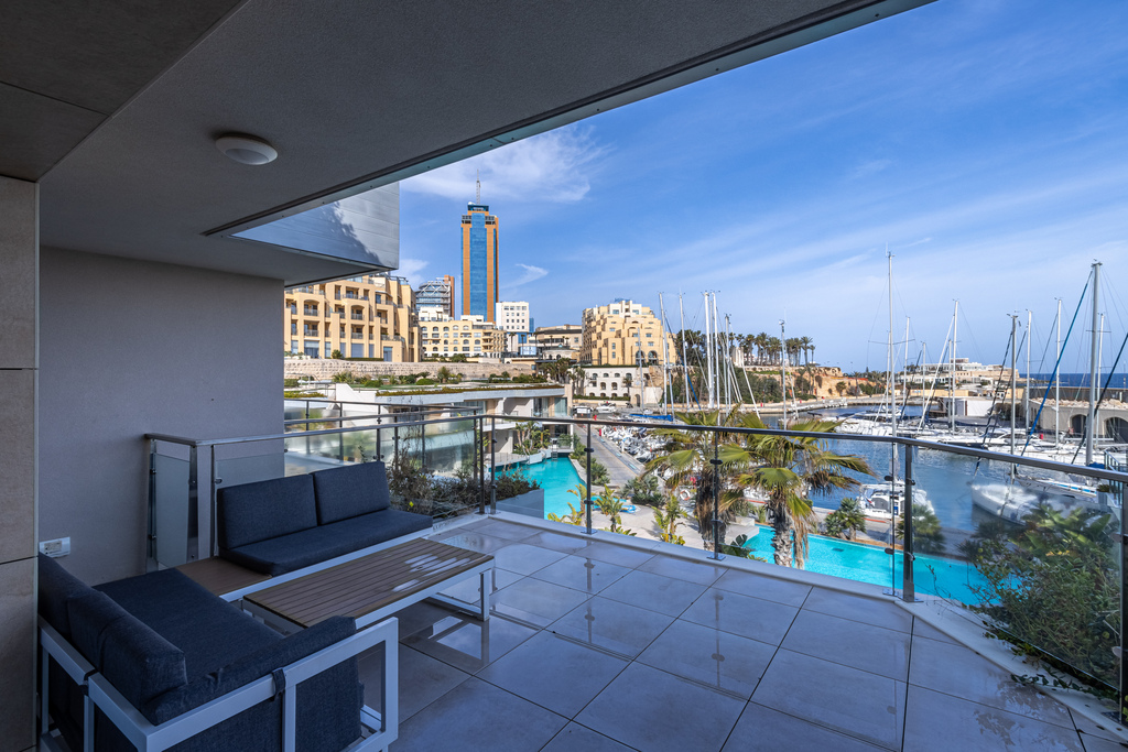 Laguna-expat-real-estate-christies-malta