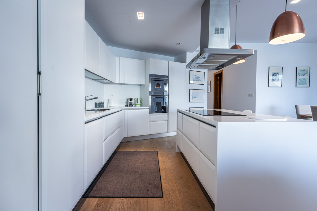 Laguna Penthouse's Image 7