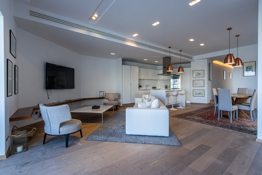 Laguna Penthouse's Image 3
