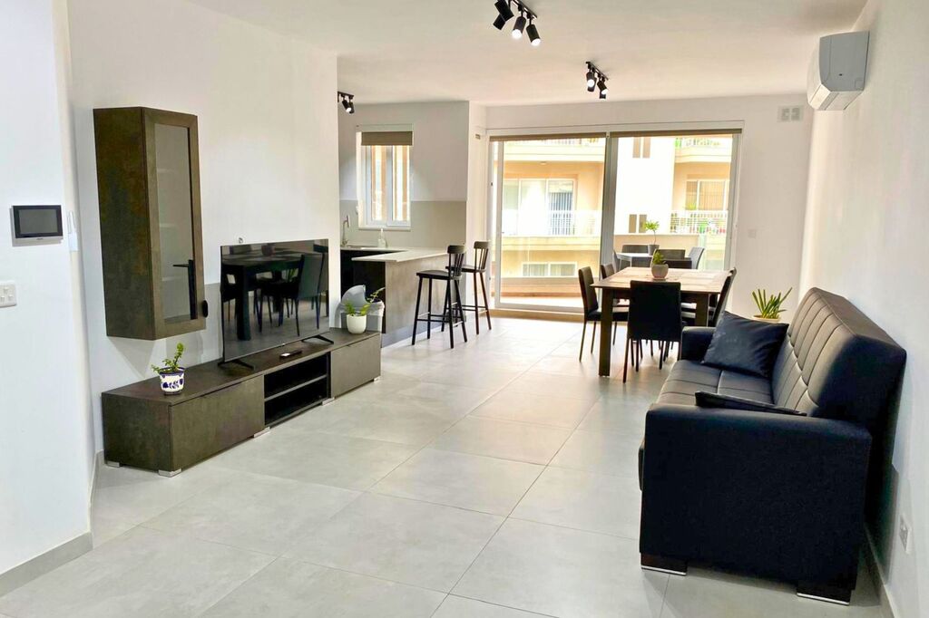Naxxar-Apartment-With-Terrace-For-Rent-Christies